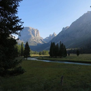 Логотип @nikitabeloglazov_statuses - атмосфериум