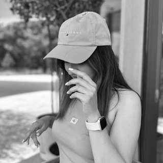 Логотип @nikkisvibess - N.M