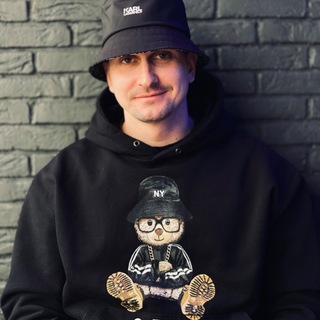 Логотип @niktb - Никита Б.