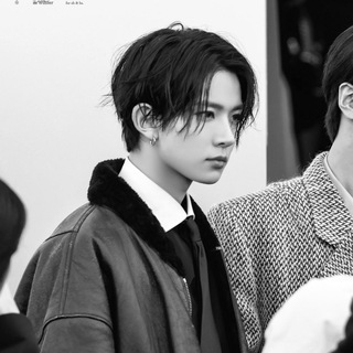 Логотип @ninhenia - do re mi