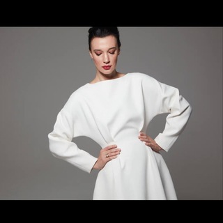 Логотип @nnewnames - Без белья | Таболина Наталья