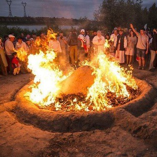 Логотип @noesia - 🔥 Ингляне. Поэзия. Книги. t.me/noesia