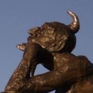 Логотип @notes_by_shurali - Записки Шурале