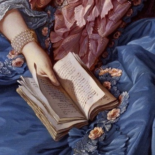 Логотип @notlittlewomenbooks - Общество живых поэтесс