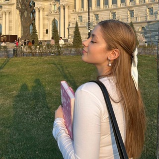 Логотип @notsinbook - нотсинфул читает