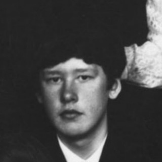 Логотип @novaya_pr - Собянин - Лев Мазараки и Похоронный траст