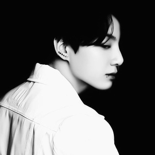 Логотип @nrjsoul - полуночный януар.