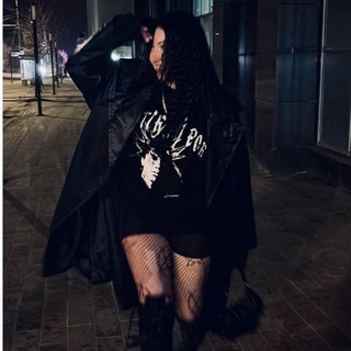 Логотип @nutelows - LIL_STASIA🖤