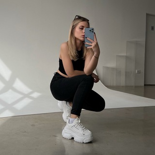 Логотип @nv_asya - бла-бла ленд