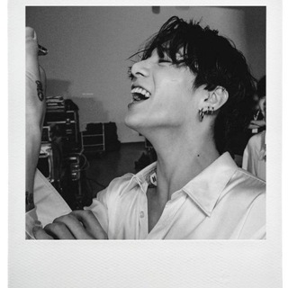 Логотип @nwwwot - shameless.