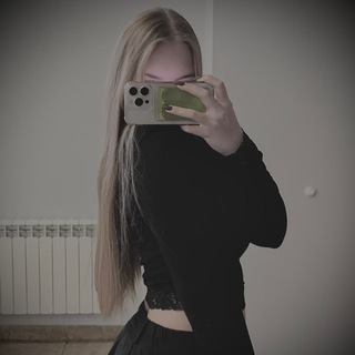 Логотип @nytipaikringi - 🕷️Викитория🕷️