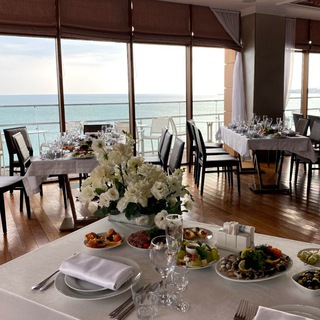 Логотип @oblaka_evpatoria - Ресторан Облака Евпатория