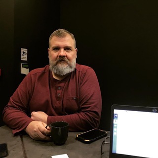 Логотип @obnakyxne - Разговор обывателей на кухне