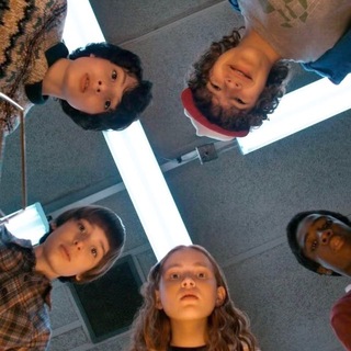 Логотип @ochenstranuedelas - Очень Странные Дела | Смотреть