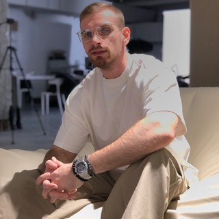 Логотип @odevauparnya - Одеваю парня