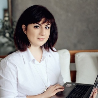 Логотип @odintsova_lesson - На уроке у Одинцовой