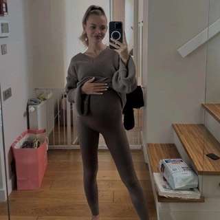 Логотип @offanytkaa - Аня Ищук