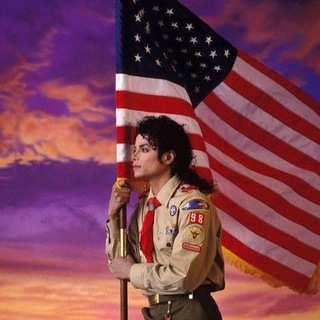 Логотип @official_michaeljackson - Michael Jackson