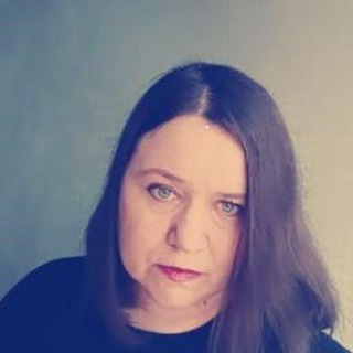 Логотип @oksanadovguchectlirik - Оксана Довгучец. Лирика. Эмоции. Стихи.