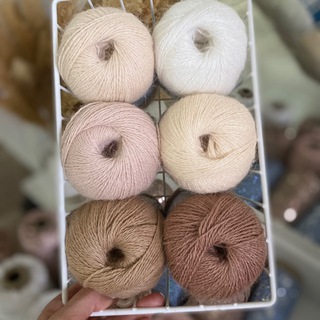 Логотип @oksanayarn - Oksana yarn. Пряжа