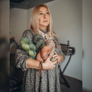 Логотип @ola_starikovaa - Видеокурс по ткачеству палантина🔥🔥🔥Описания❤️