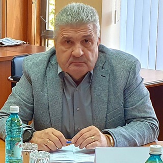 Логотип @oleg_pihterev - Олег ПихтерёV