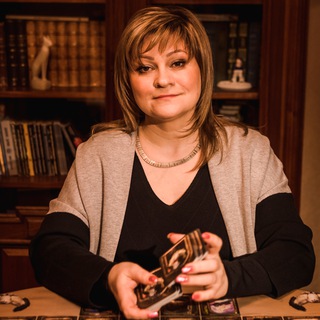 Логотип @olesyalenormand - Olesya Veselova | БЕЛАЯ СОВА