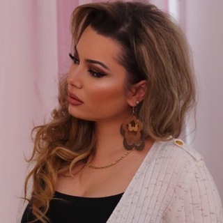 Логотип @olesyamakeupartist - Олеся Максимова | Визажист