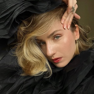 Логотип @olgalyanzberg - Olga Lyanzberg | Visual icon