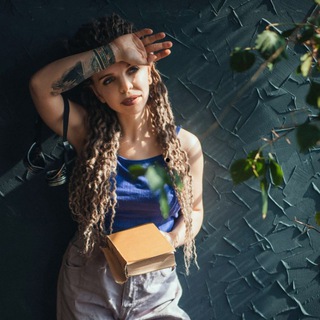 Логотип @olgashulyar - Русский язык через образы