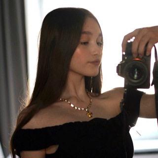 Логотип @olivia_iron - Olivia iron