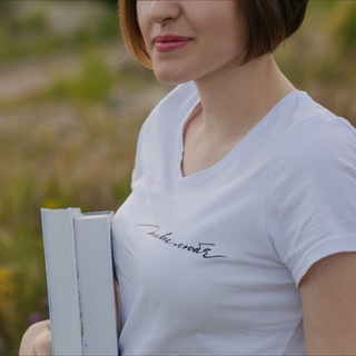 Логотип @olkabook - Книгоголик @olka.book