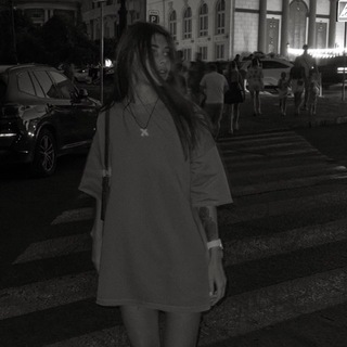 Логотип @olya_sss - Mood.olya 🖤