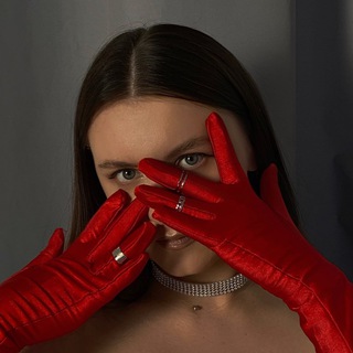 Логотип @olyapro_content - olyaponch•pinterest & блогинг