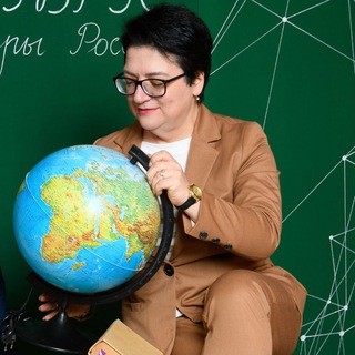 Логотип @omarova_znaet - Омарова знает