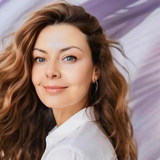 Логотип @omsumom - ОМ С УМОМ