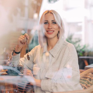 Логотип @omutpofigista - Anastasiya Gorbacheva