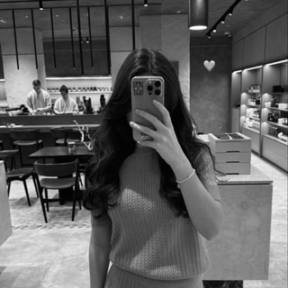 Логотип @ona10iz10hr - она 10/10