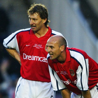 Логотип @oneniltothearsenal - One nil to The Arsenal. Арсенал (Лондон)