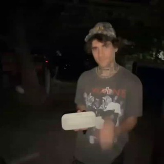 Логотип @onmyneck0 - 163ONMYNECK🍟