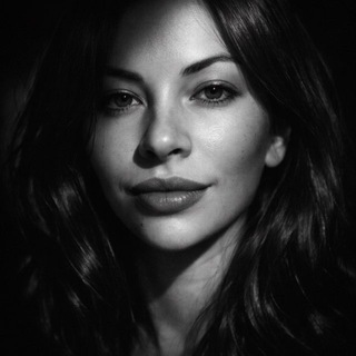 Логотип @oparina_public_comments - Полина Опарина – Comments