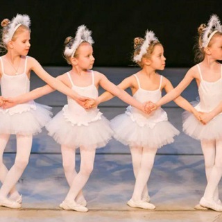 Логотип @oproschat - Chat опросов