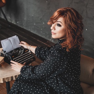 Логотип @orange_traveler - Игуана съела кактус