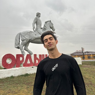 Логотип @oripovtakhir - ОРИПОВ + 🚀