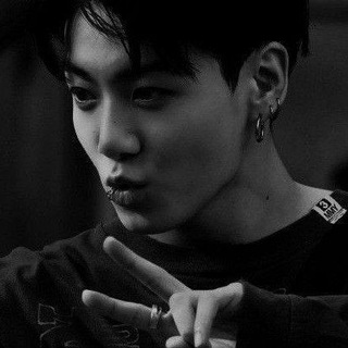 Логотип @orraaclle - оракул.