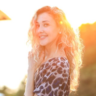 Логотип @osoznannostzdes - Счастье быть собой ❤️