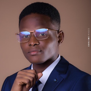 Логотип @oswaldmich1 - By Oswald MICH