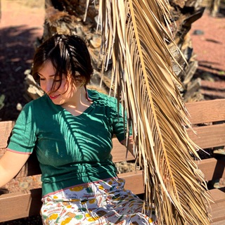 Логотип @otkroi_francais - Эльвира Découvertes Françaises