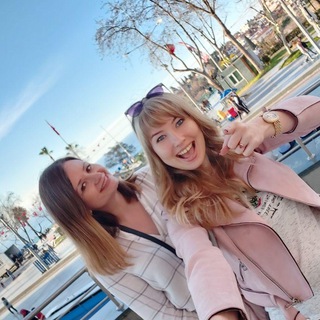 Логотип @ottenkov_brenda - Онлайн - школа "50 оттенков бренда" Алены Мигачевой и Анны Христюк