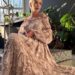 Логотип @outwear_gracefurs - ⚜️ОДЕЖДА⚜️ОБУВЬ⚜️АКСУССУАРЫ от GRACE FURS